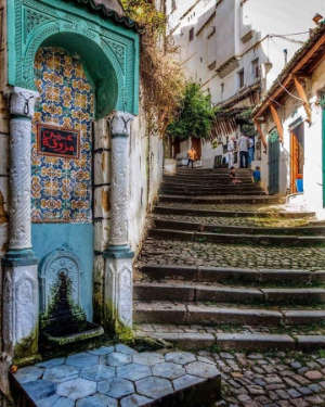 Stone stairs in an alleyway